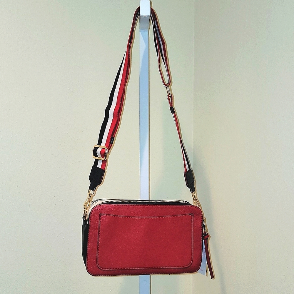 SAVIDA STRIPE STRAP CROSSBODY BAG